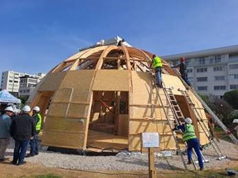Classroom_Dome_Green-Point_Park_close_up